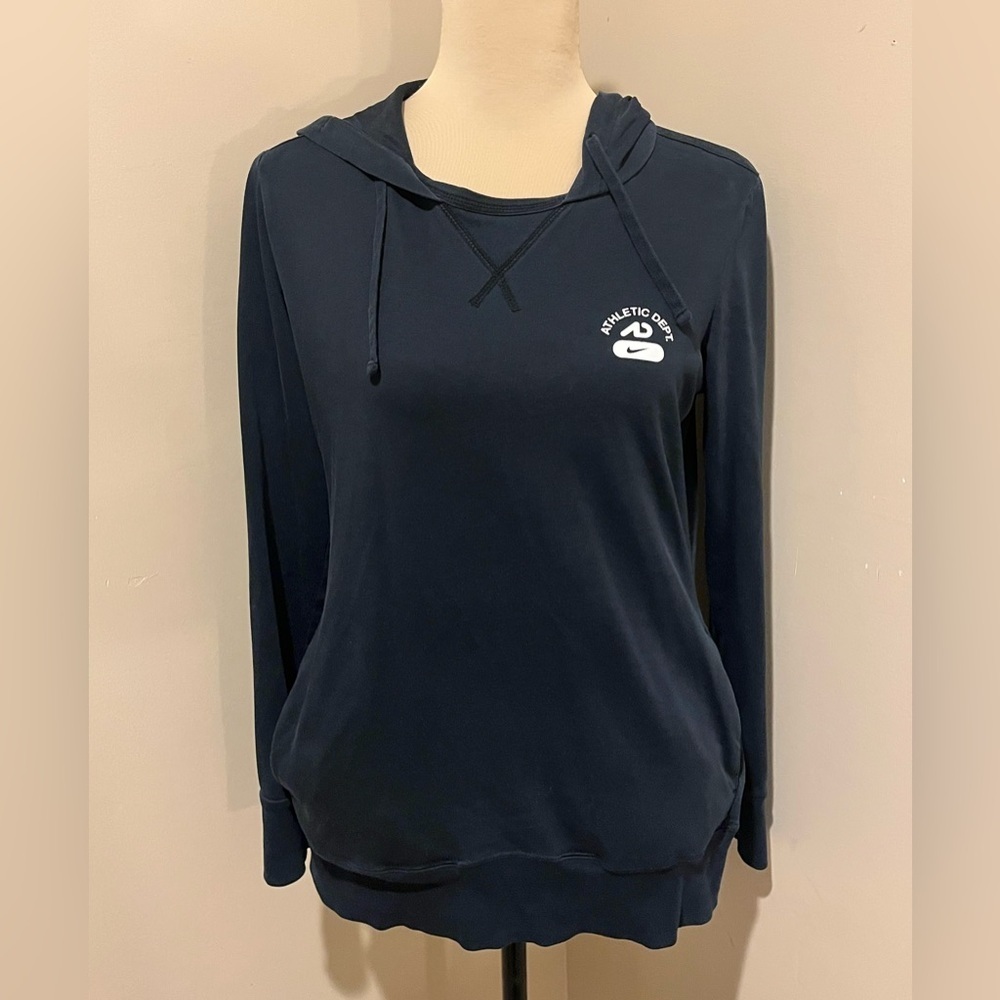 Black  Hoodie Pull, side pockets, size Large